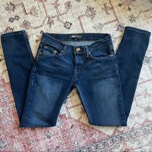 Levi’s 524 skinny jeans